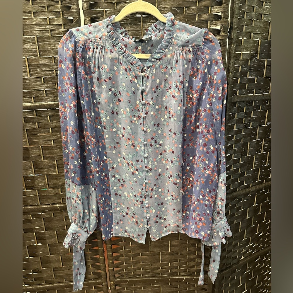 *EUC(like new)*Sz L*PAIGE* Silk blouse